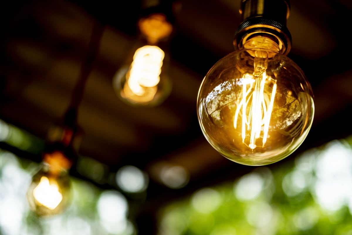 Comparer les fournisseurs d'électricité et de gaz pour trouver l'offre idéale